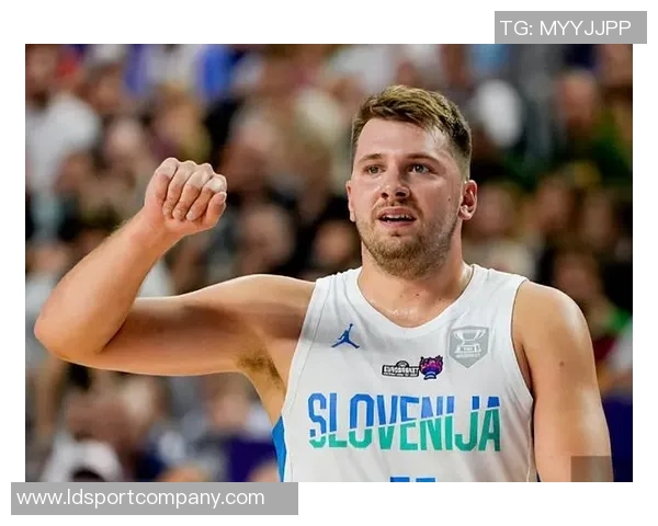 霍福德伤情确诊为右侧坐骨神经痛与老詹相似的伤病困扰