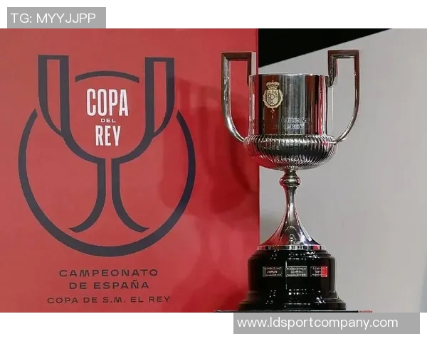 瓜达拉哈拉主帅激动回应国王杯抽签巴萨是我心中永恒的热爱 瓜达拉哈拉主帅激动回应国王杯抽签巴萨是我心中永恒的热爱