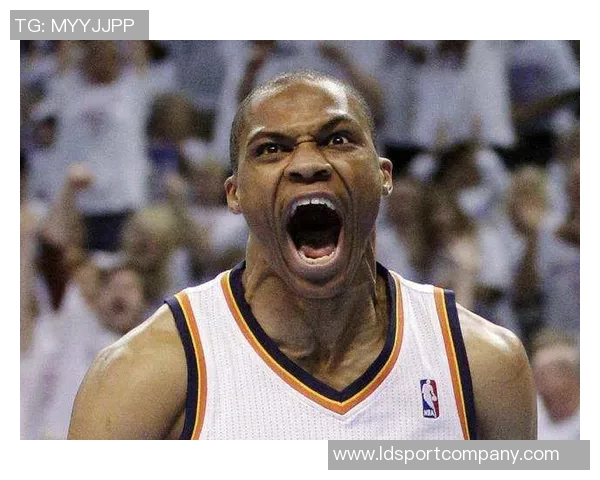 NBA球星心目中的最佳庆祝动作解析库里晚安安詹姆斯戴皇冠与耸肩风采