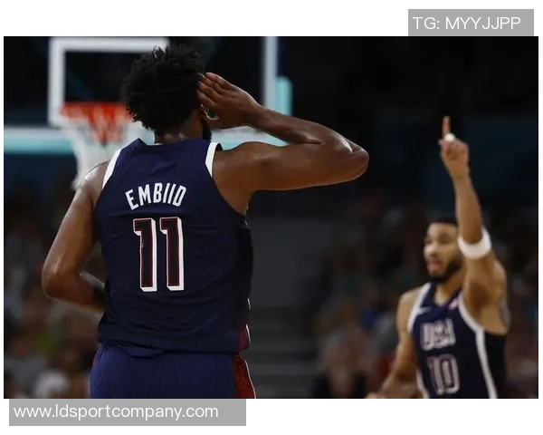 恩比德表现稳定20投8中贡献22分14篮板助力球队胜利