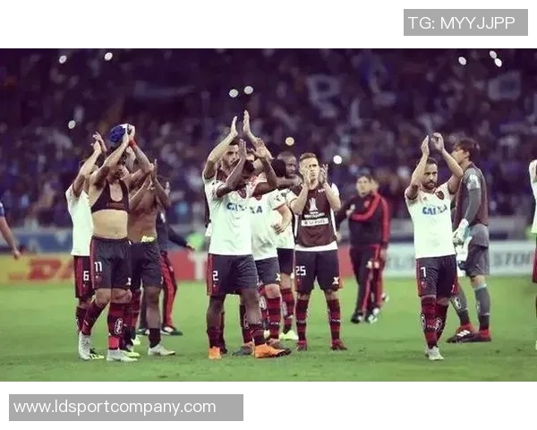 弗拉门戈在解放者杯半决赛首回合小胜竞技占得先机次回合争夺即将开启