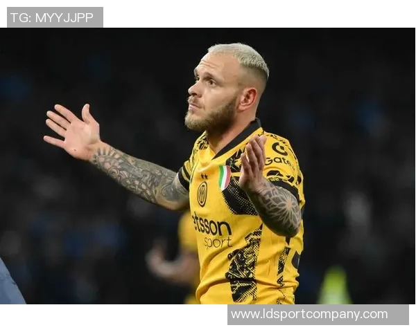 维埃里赞迪马尔科传中技艺独特让人怀念踢球时光全欧洲无出其右